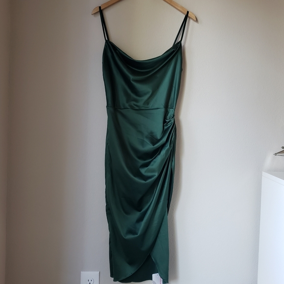 Emerald Green Spaghetti Strap Draped High Slit Tulip Skirt Satin Midi Dress - Picture 8 of 16